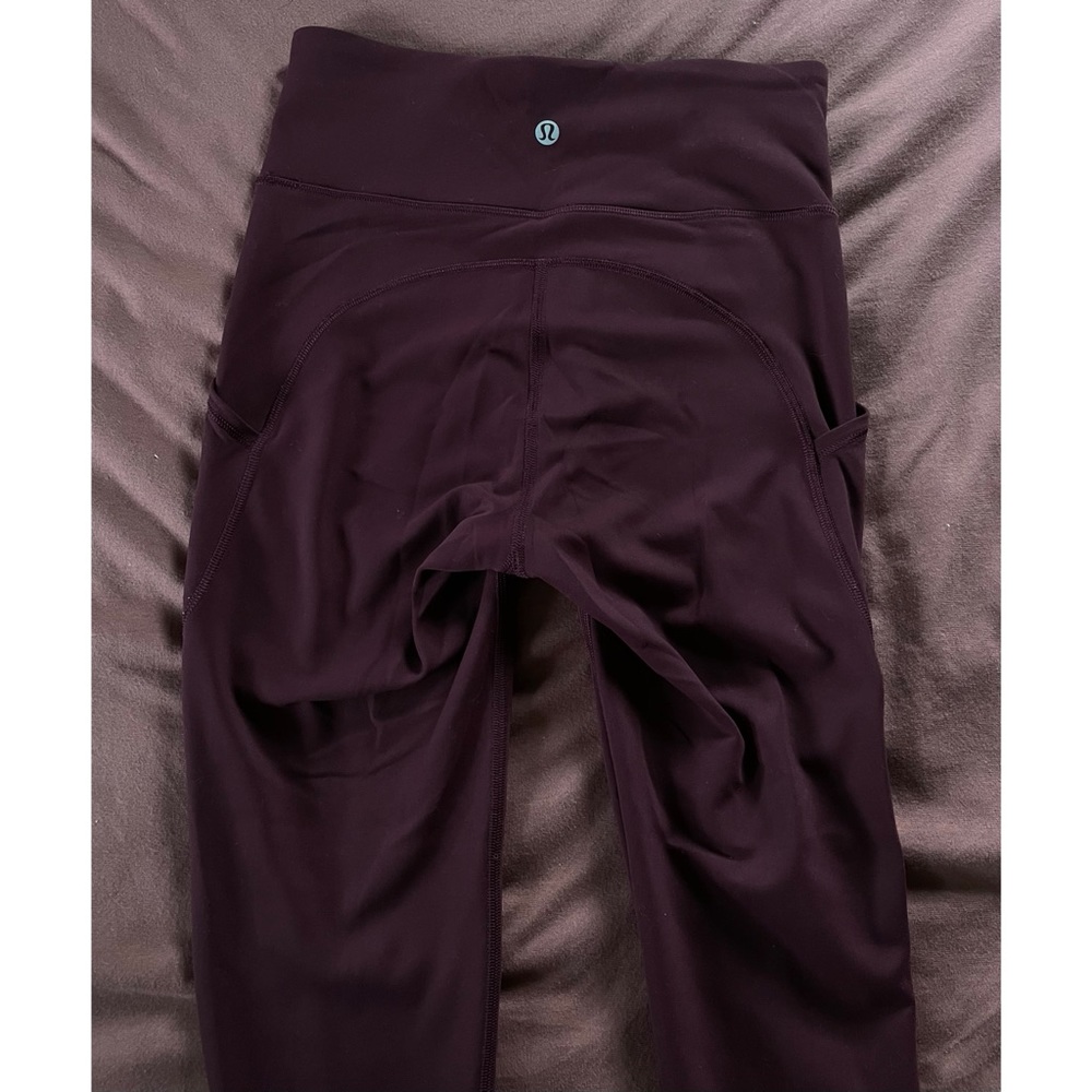 Invigorate high rise tight 25” in Red Merlot - Picture 9 of 10
